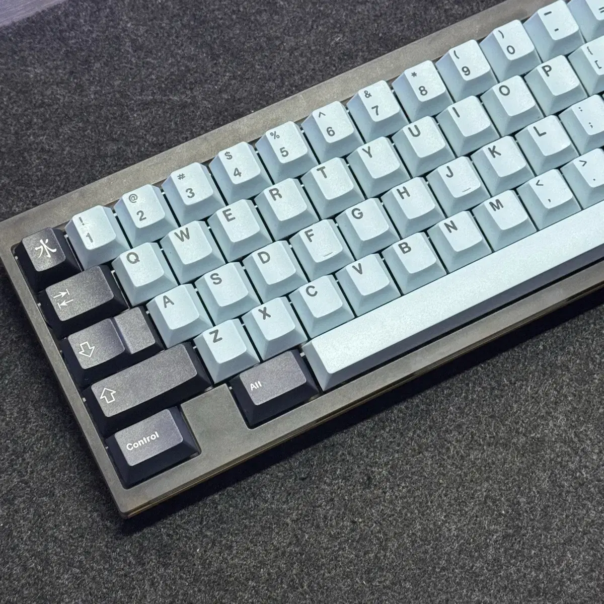 QK60 R2 wkl 커스텀 키보드